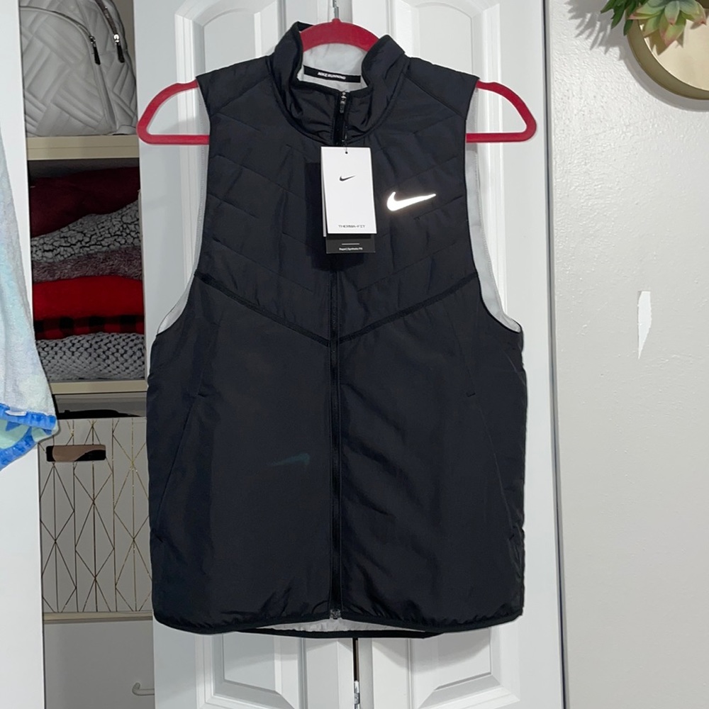 Nike thermal vest
